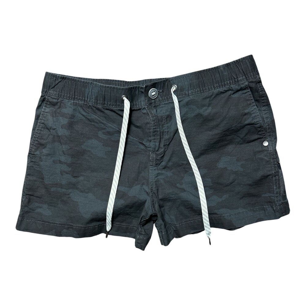Vuori Women’s Camo Ripstop Shorts Draw String Medium